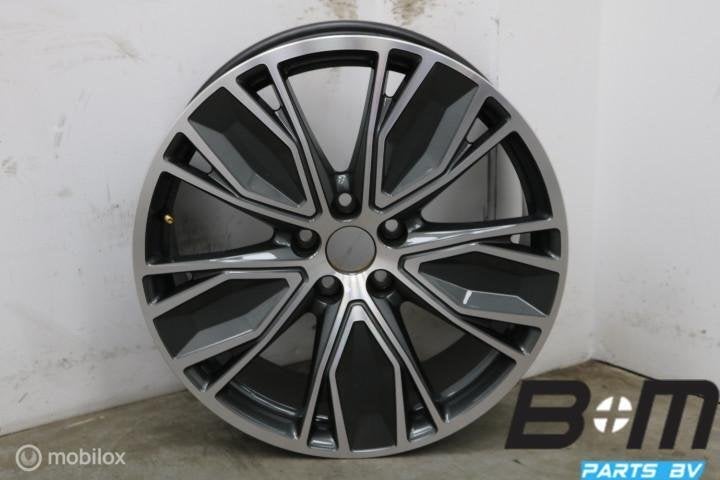 ORIGINEEL! 1 losse 19 inch velg Audi A5 8B! 8B3601025AT, Auto-onderdelen, Gebruikt, Velg(en)