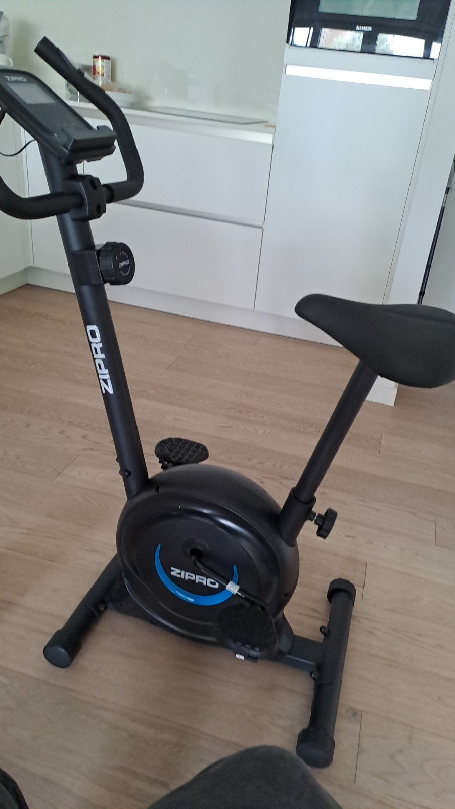 Hometrainer zibro, Ophalen, Hometrainer