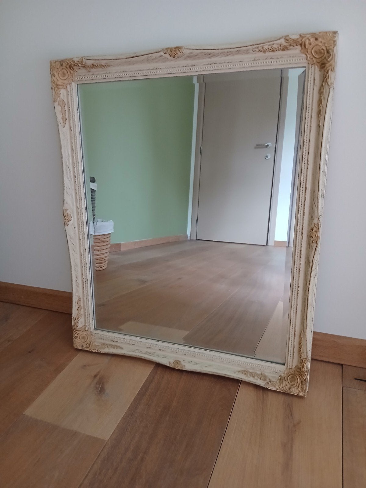rustieke sierlijke beige spiegel rechthoek 63 hoog, 53 breed, Ophalen, Gebruikt, Minder dan 100 cm, Rechthoekig