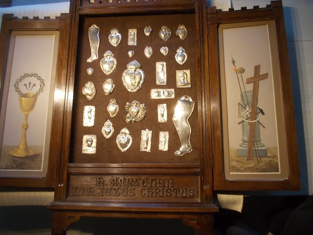 28 ex voto's in eiken kader 140x140, Ophalen