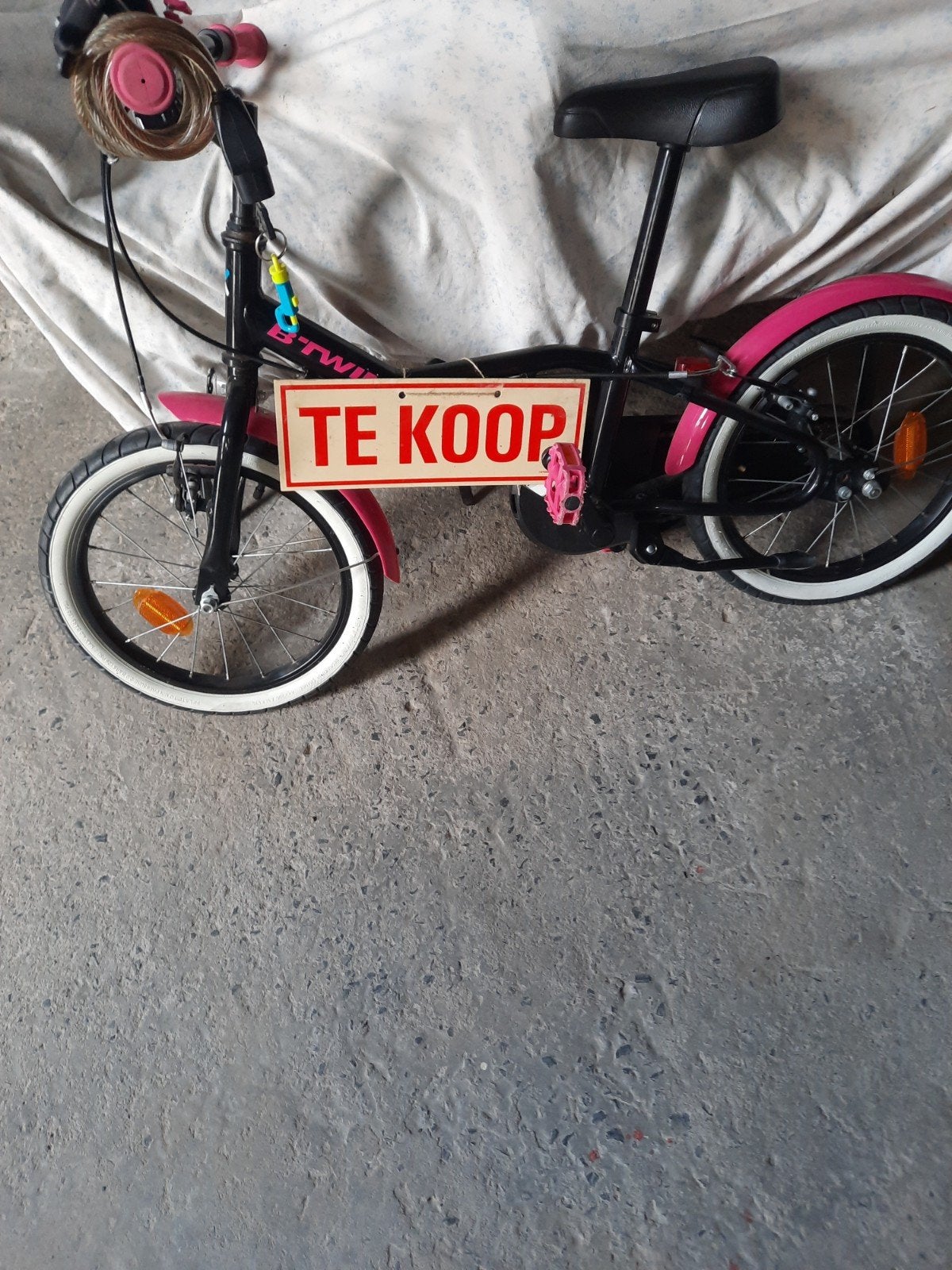 kinderen fiets, Enlèvement
