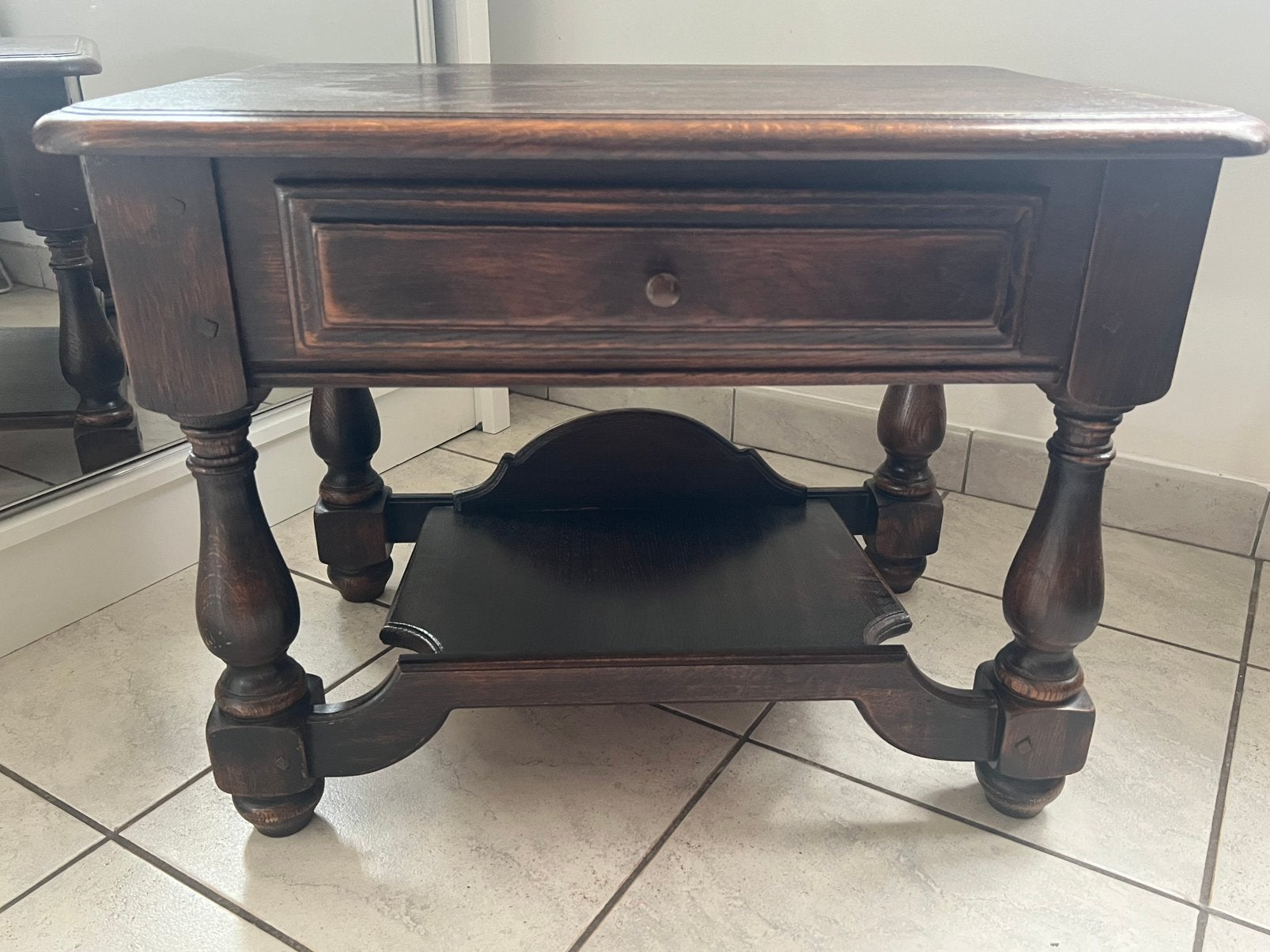 table d'appoint ou table basse en bois robuste, Antiquités & Art, Enlèvement
