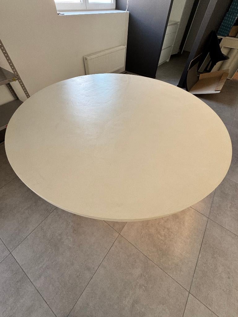 Eettafel rond in mortex, Ophalen, Overige materialen, Rond, Zo goed als nieuw