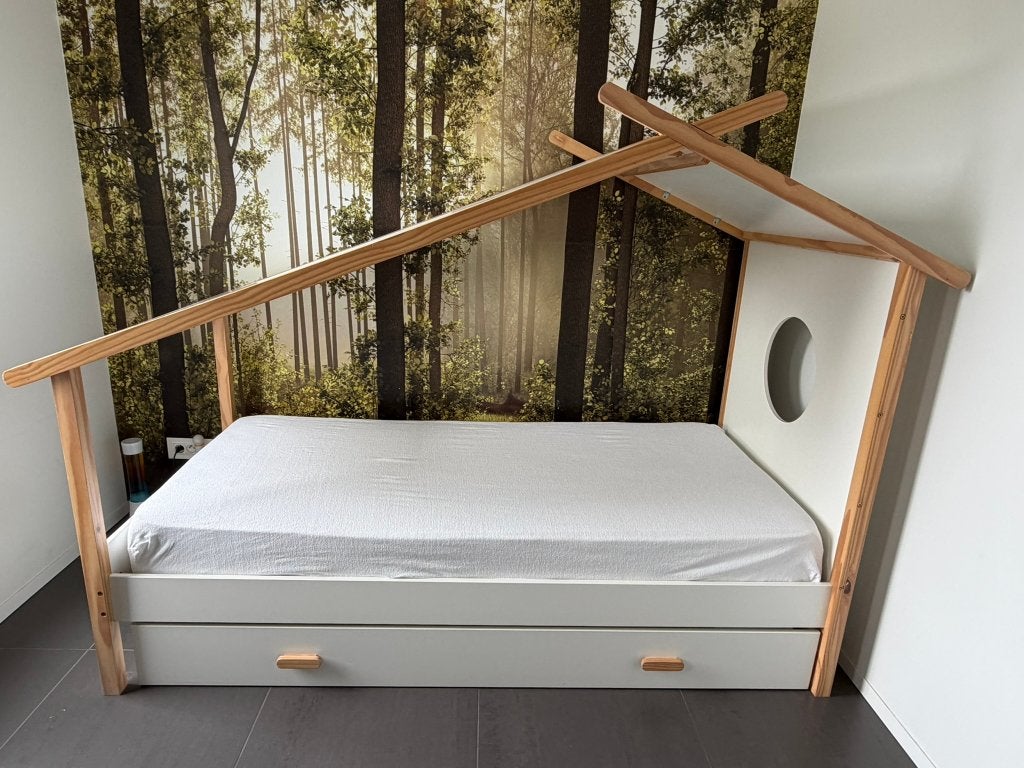 Kinderbed huisje, Ophalen, Matras, 180 cm of meer, 100 cm of meer