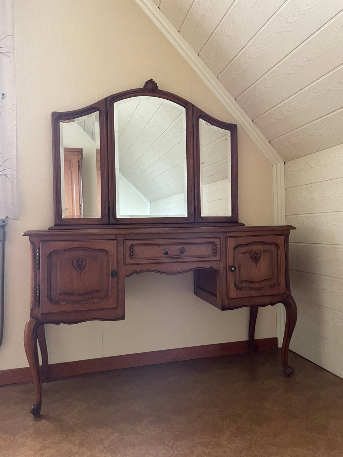 Vintage kaptafel, Ophalen, Zo goed als nieuw
