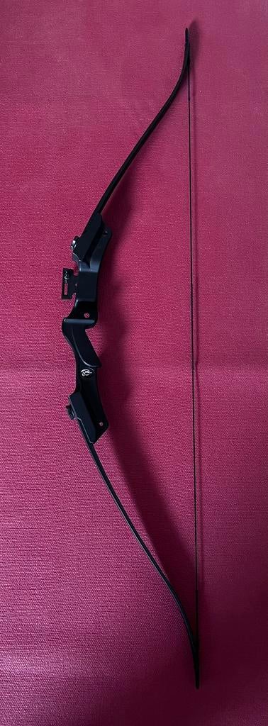 Recurveboog met pijlen, Ophalen, Zo goed als nieuw, Recurveboog