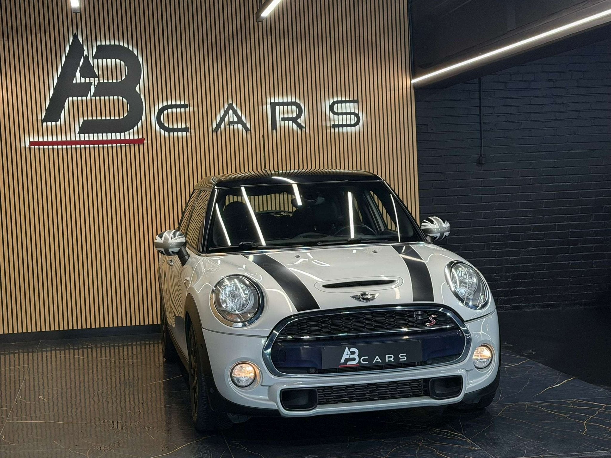 MINI Cooper S 2.0 Cooper S * GARANTIE 12 MOIS * 1ER PROPRIÉ, Autos, Argent ou Gris, Achat, Euro 6, Entreprise