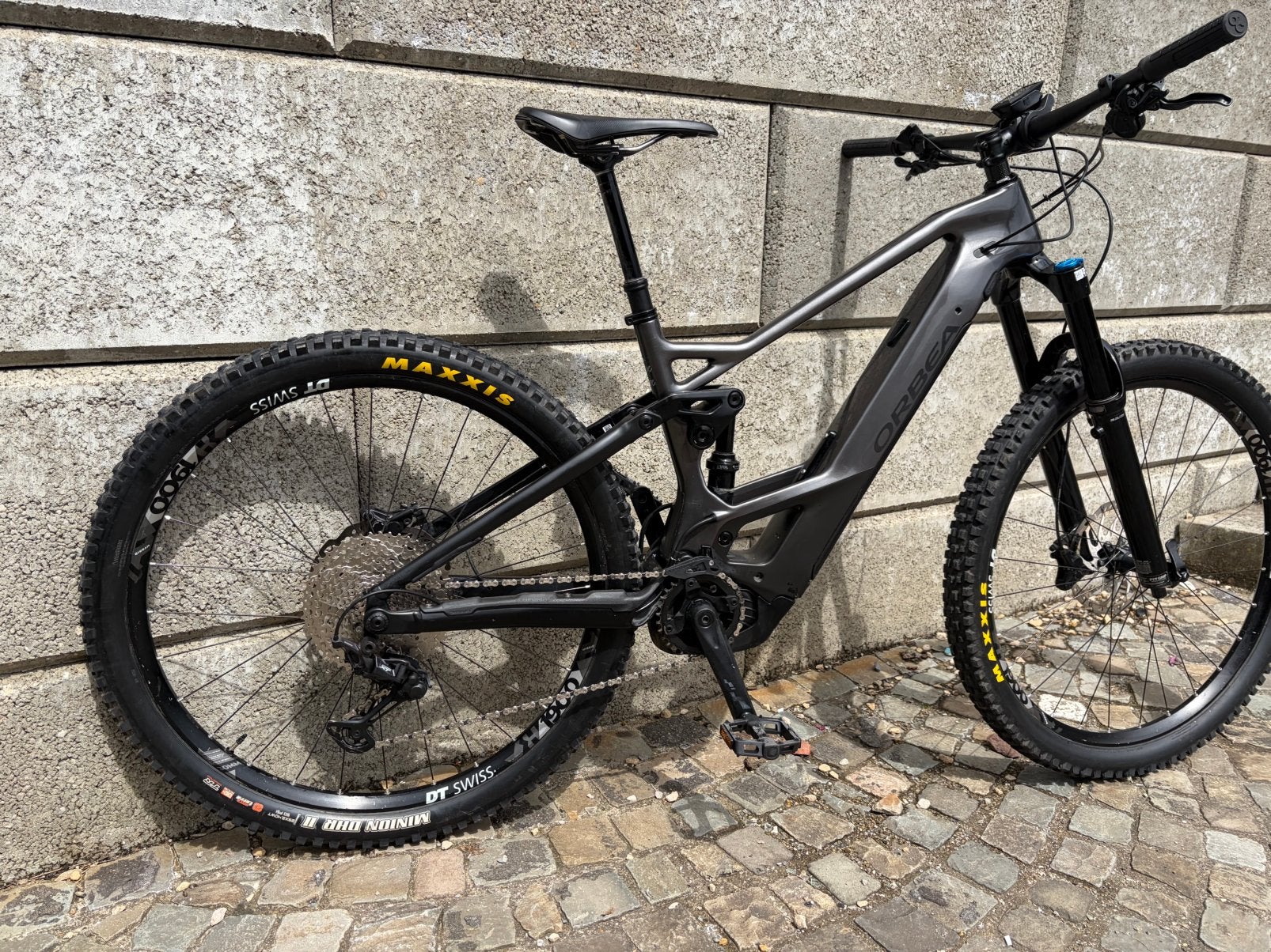 Vae Orbea Wild FS Carbone taille M, Vélos & Vélomoteurs, Enlèvement, Comme neuf