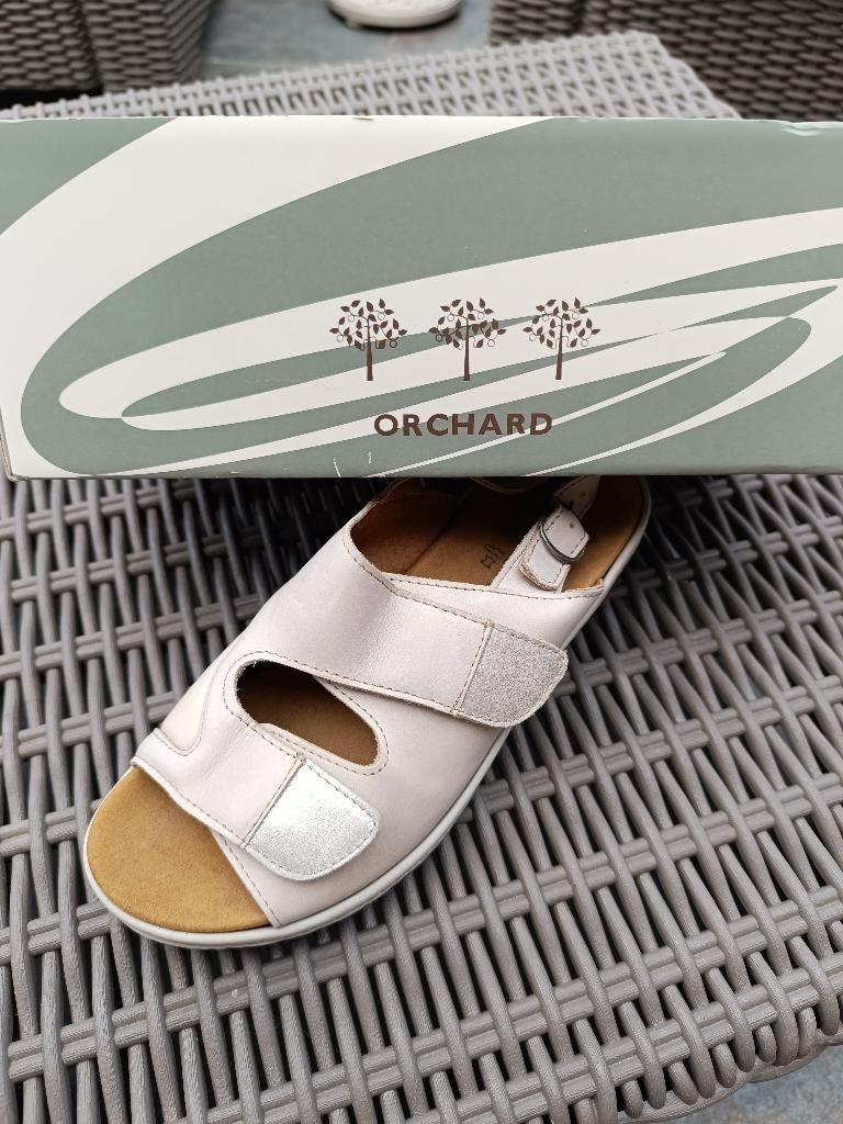 Nieuwe Sandalen Orchard maat 37, Nieuw, Orchard, Sandalen of Muiltjes, Ophalen of Verzenden