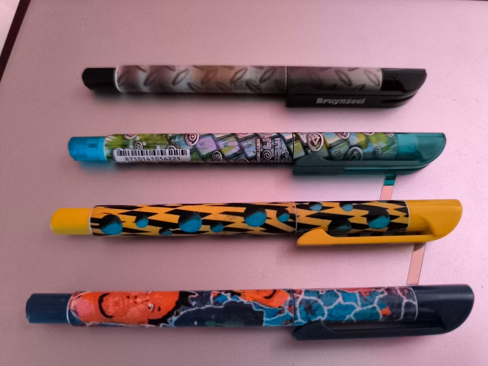 Bruynzeel studentenpen, Verzamelen, Pennenverzamelingen, Ophalen of Verzenden, Nieuw, Vulpen