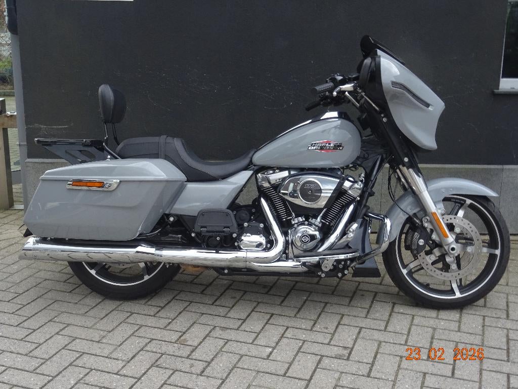 Harley Davidson Street Glide '2024, Motoren, 2 cilinders, Motorrijbewijs A, Gebruikt, Particulier