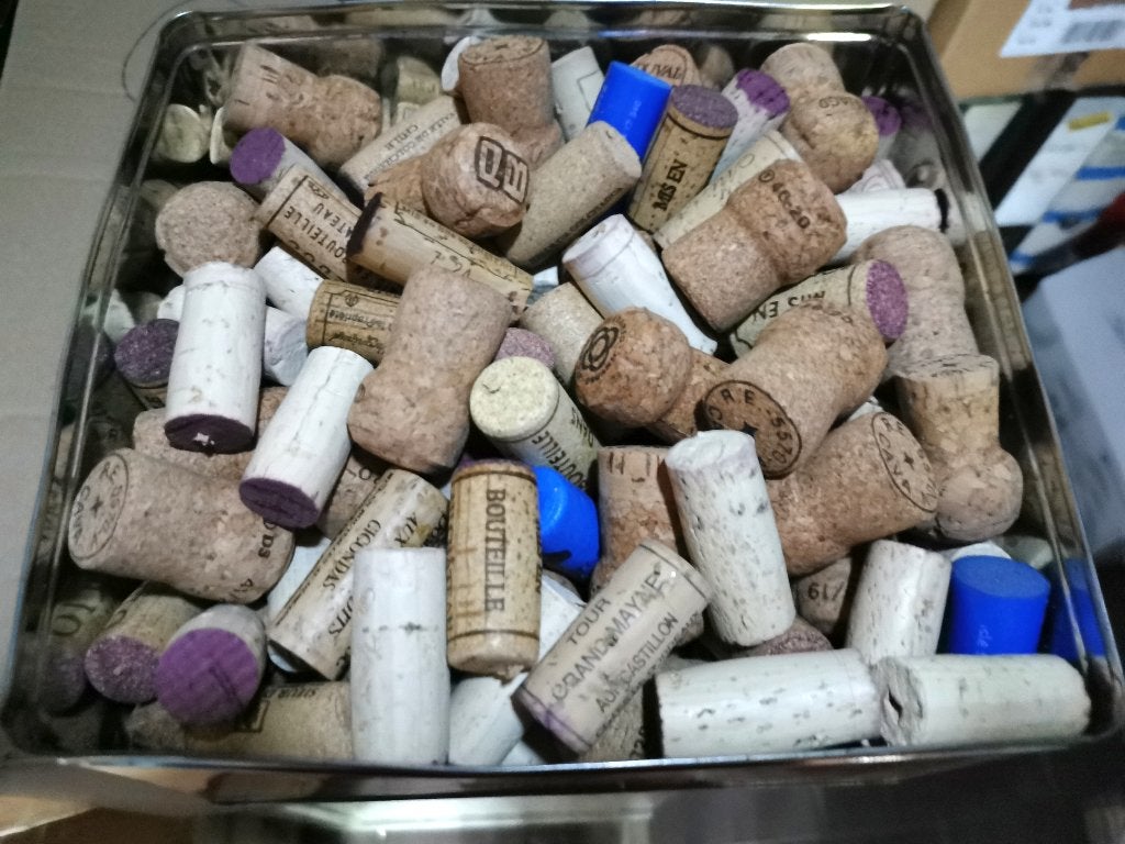 Kurken, ong. 200 stuks, wijnfles en champagne kurk, Ophalen, Gebruikt, Natuurlijk materiaal, Knutselmateriaal