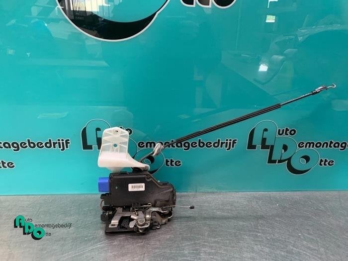 Deurslot Mechaniek 2Deurs links van een Volkswagen Caddy (Ca, Gebruikt, -, Volkswagen, -