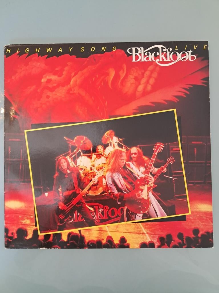 Blackfoot.. en direct en 1982.. Métal, Envoi, Comme neuf