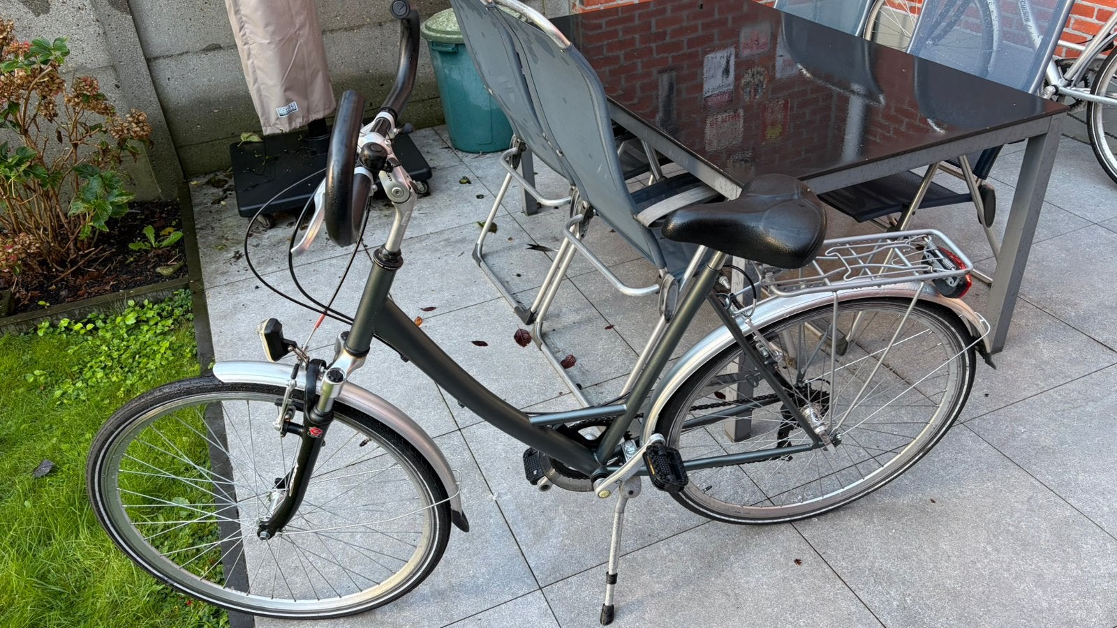 Fiets dames vering, verlichting …, Fietsen en Brommers, Ophalen, Gebruikt, Versnellingen