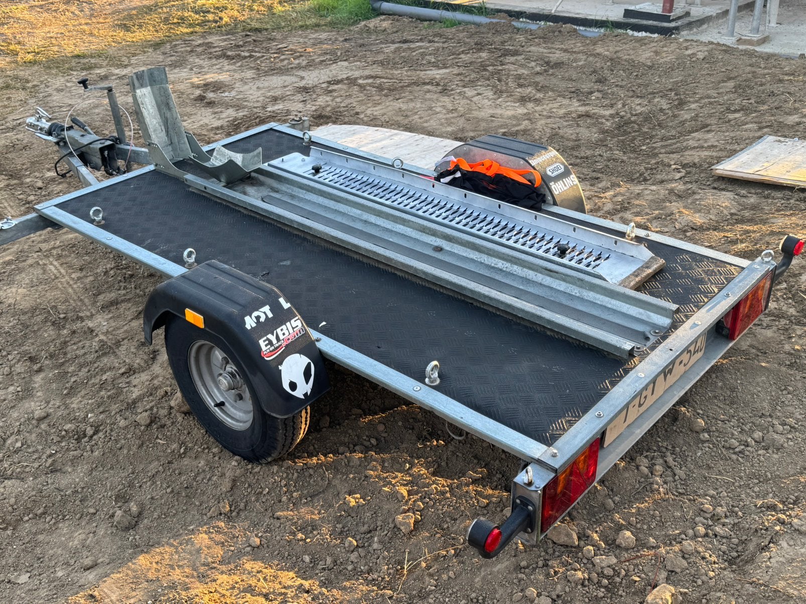 Motoraanhanger met oprijplaat, Auto diversen, Aanhangers en Bagagewagens, Ophalen, Zo goed als nieuw