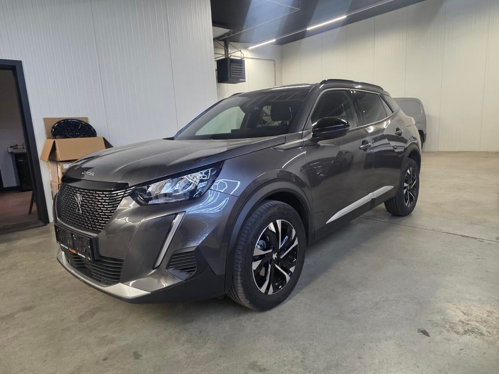 PEUGEOT 2008 ALLURE 1.2 T 131PK 2023 30dKM, Auto's, Euro 6, 1199 cc, Zilver of Grijs, LED verlichting