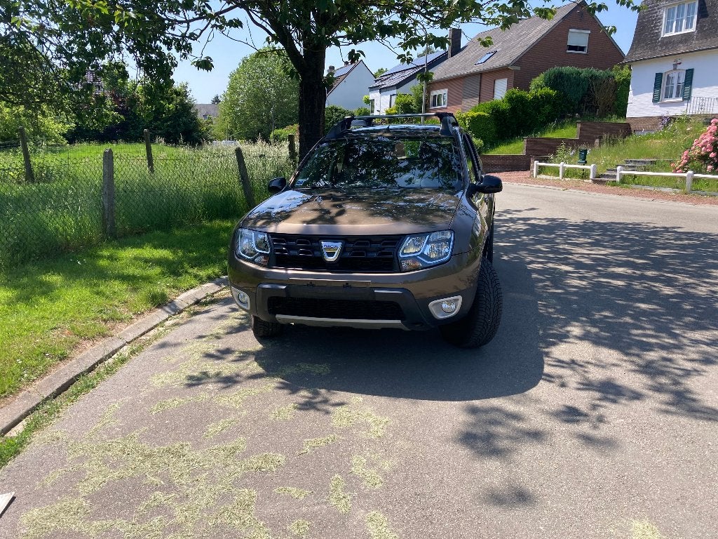 auto, Voorwielaandrijving, 4 cilinders, 1198 cc, Leder