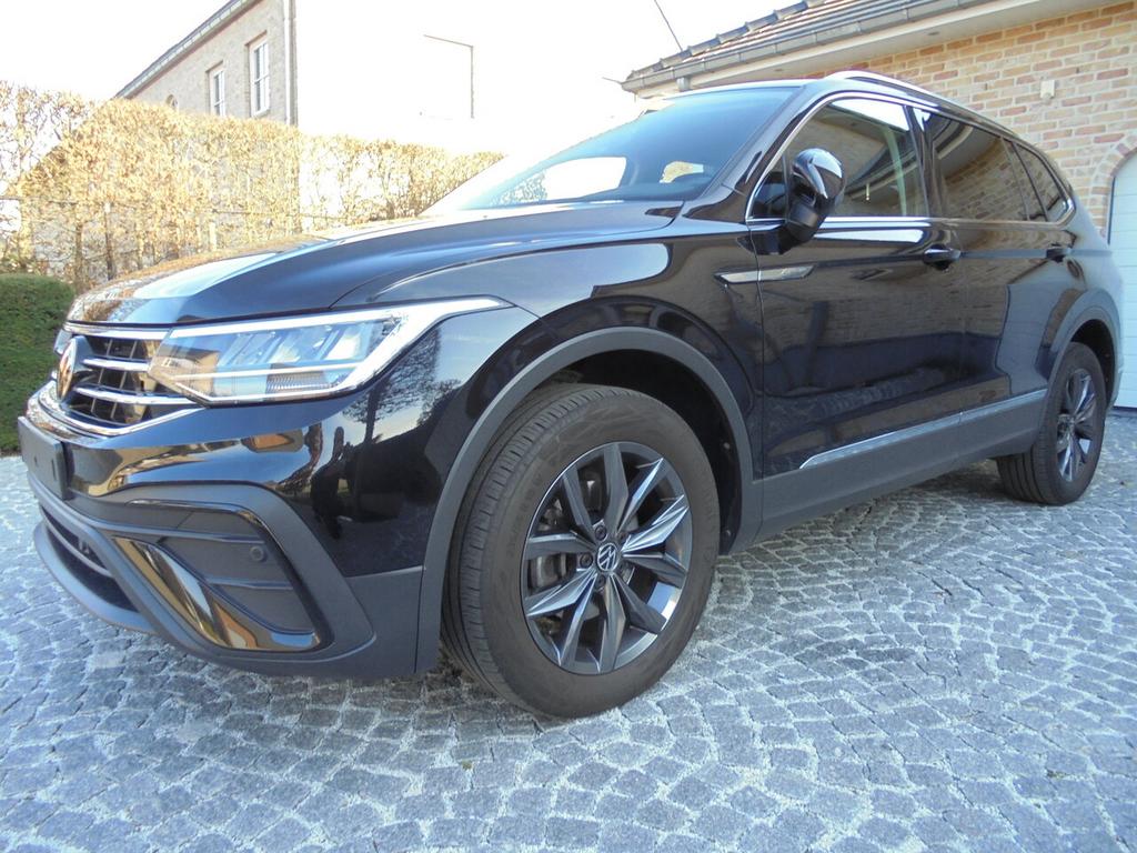 Volkswagen Tiguan Allspace 7pl/ NAVI/ ACC/  PDC/ A-CAMERA/, Autos, Volkswagen, Entreprise, Tiguan, ABS, Régulateur de distance