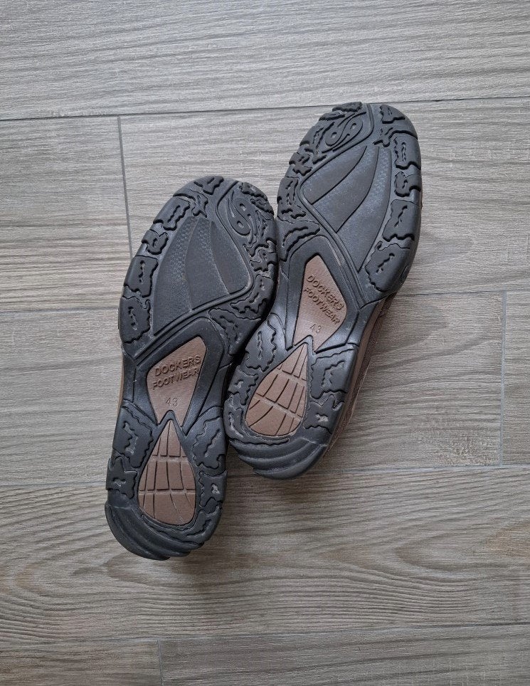 Donkerbruine Lederen Sneakers van Dockers - Als Nieuw 43, Vêtements | Hommes, Chaussures, Enlèvement ou Envoi, Comme neuf, Brun