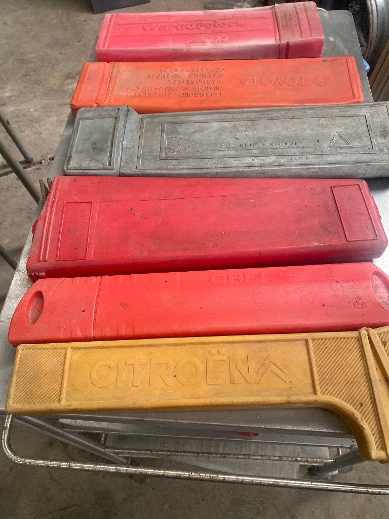 Triangle pour securite voiture, Antiquités & Art, Enlèvement
