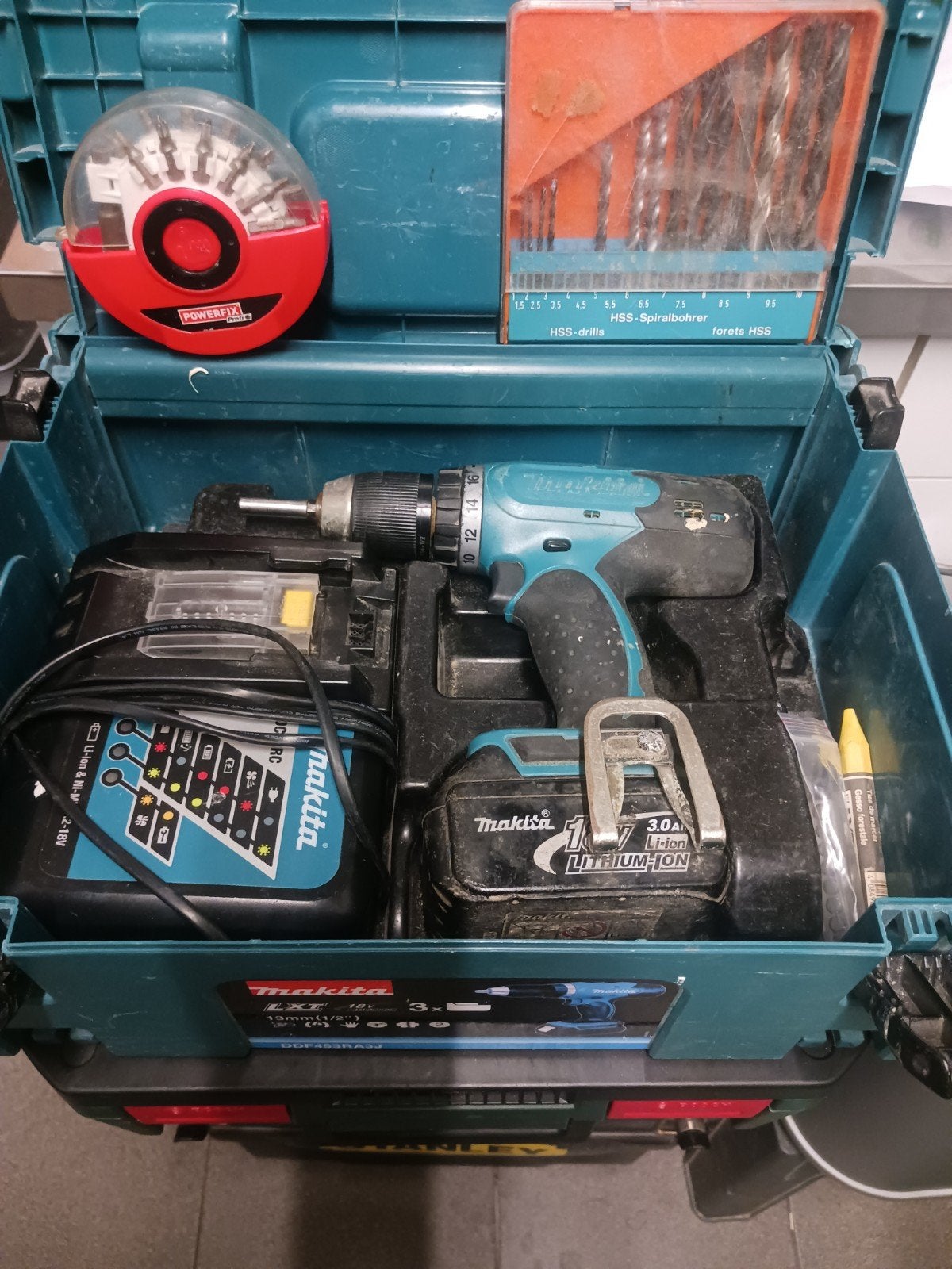 Accu boormachine., Ophalen
