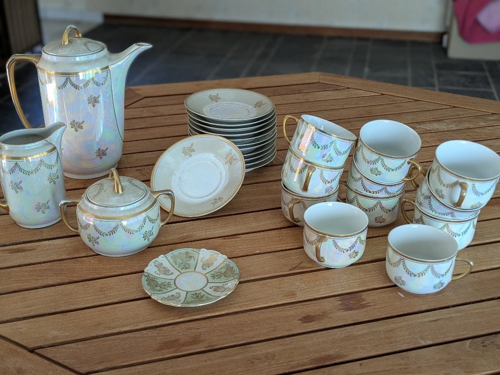Service à thé ou café vintage. Porcelaine irisée Bavaroise, Enlèvement