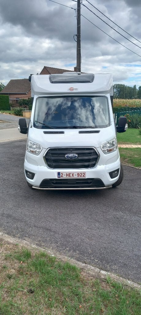 Prachtige recente camper Burstner Toscany Compact, Automaat, Ringverwarming, Ford, Diesel
