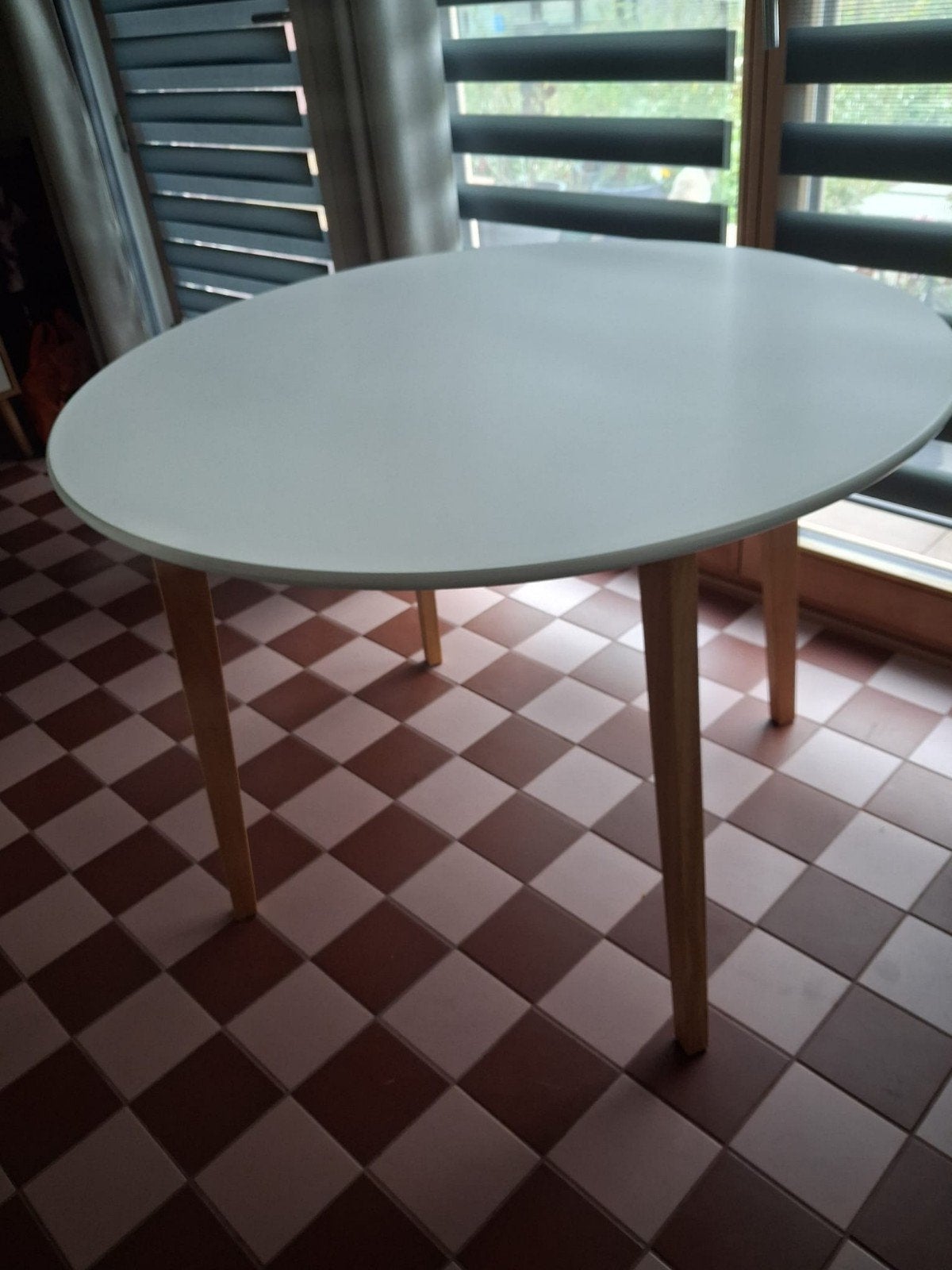 table a manger, Enlèvement