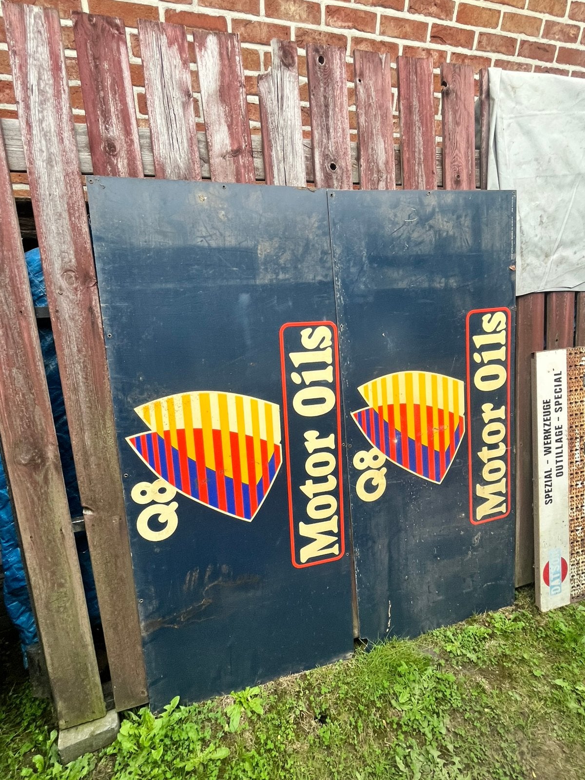 Q8 reklamborden, plastic, Ophalen, Gebruikt, Auto's
