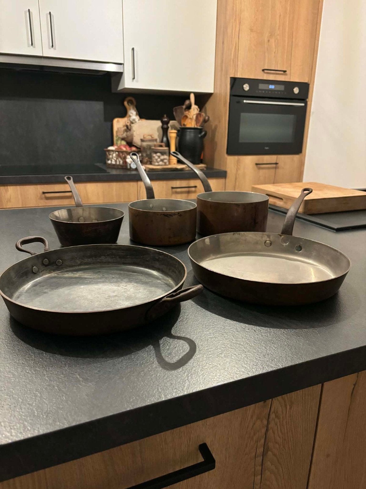 set koperen kookpotten, Ophalen