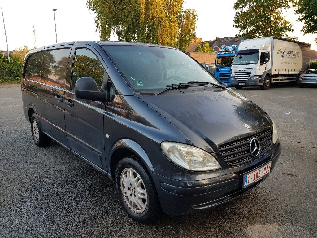 Mercedes vito 120CDI L2 V6 2006 270000km te herstellen, Auto's, Automaat, Achterwielaandrijving, Zwart, Diesel