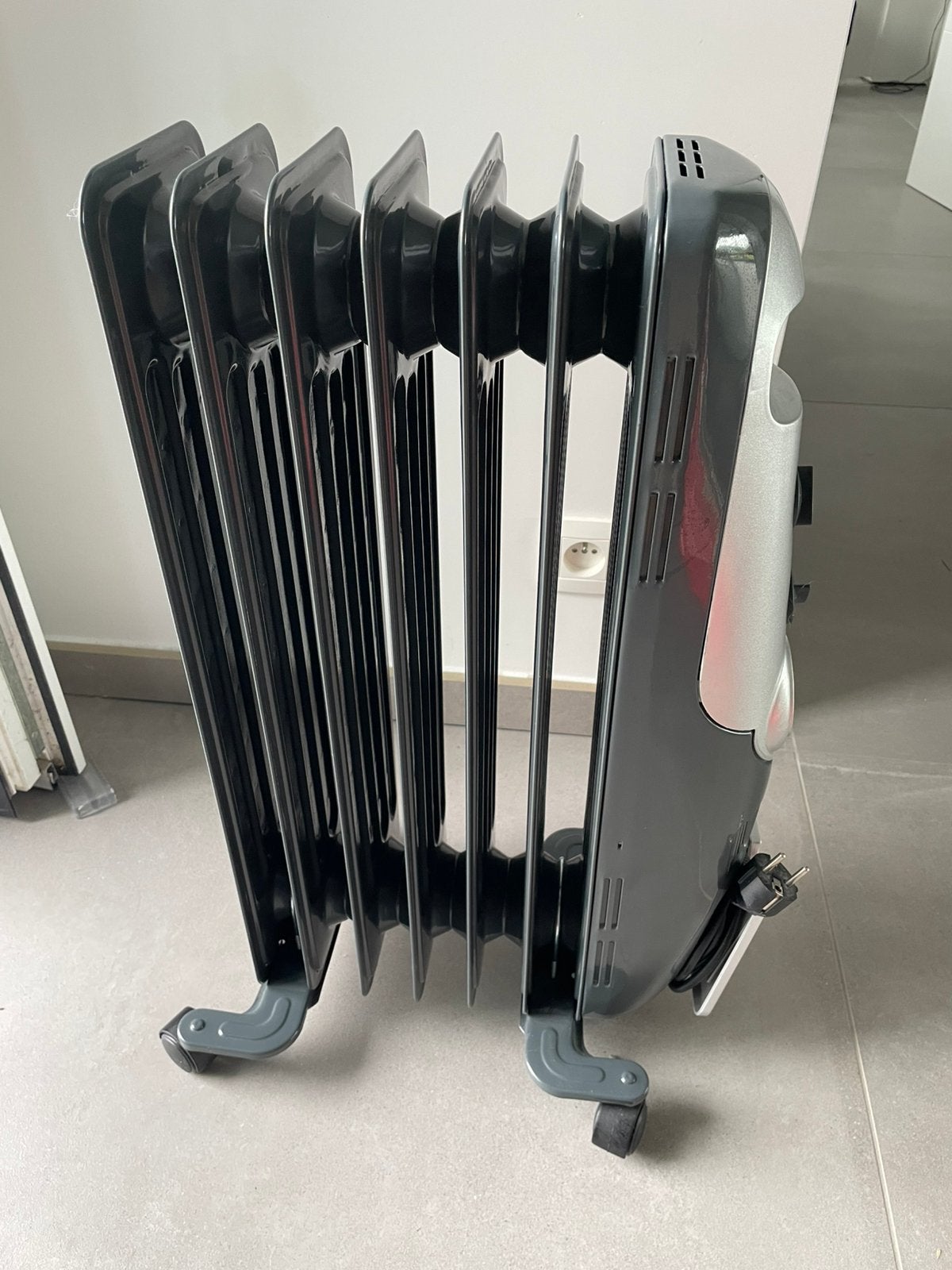 Radiateur a bain d’huile, Bricolage & Construction, Enlèvement, Comme neuf, Radiateur