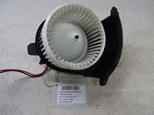 RADIATEUR MOTEUR Renault Kangoo Express (FW) (173830100), Renault, Mevr. I. Hauben, Utilisé, Rue de l'Espoir 34 34
4030  GRIVEGNÉE, BE