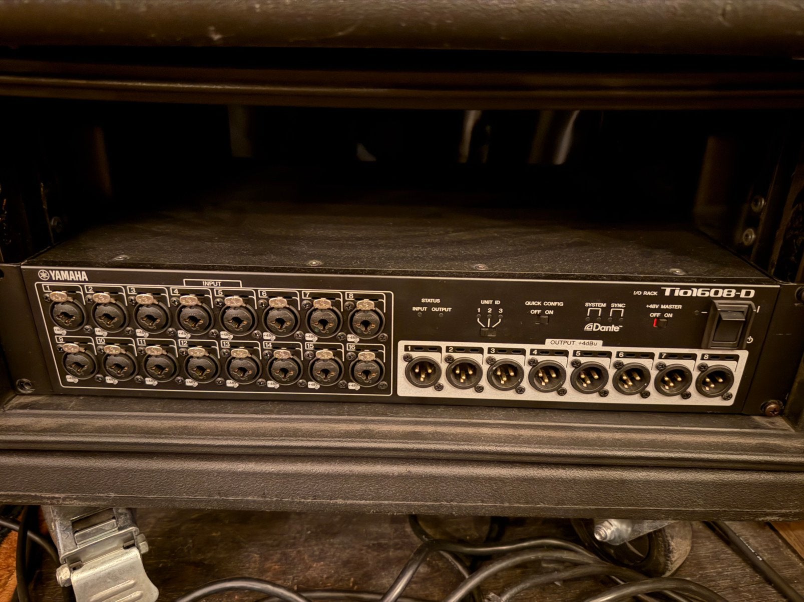 Yamaha tio 1608-d, Musique & Instruments, Enlèvement ou Envoi, Utilisé, Sono