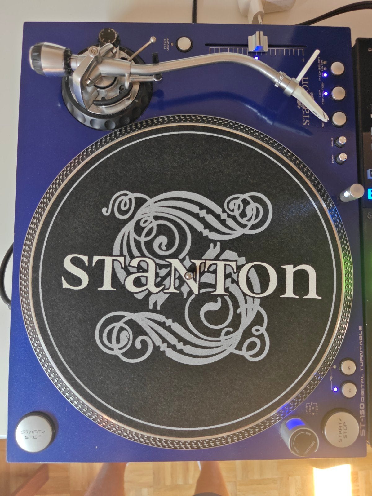 Stanton ST-150 draaitafel (Blauwe Versie) + Flightcase & Dec, Enlèvement