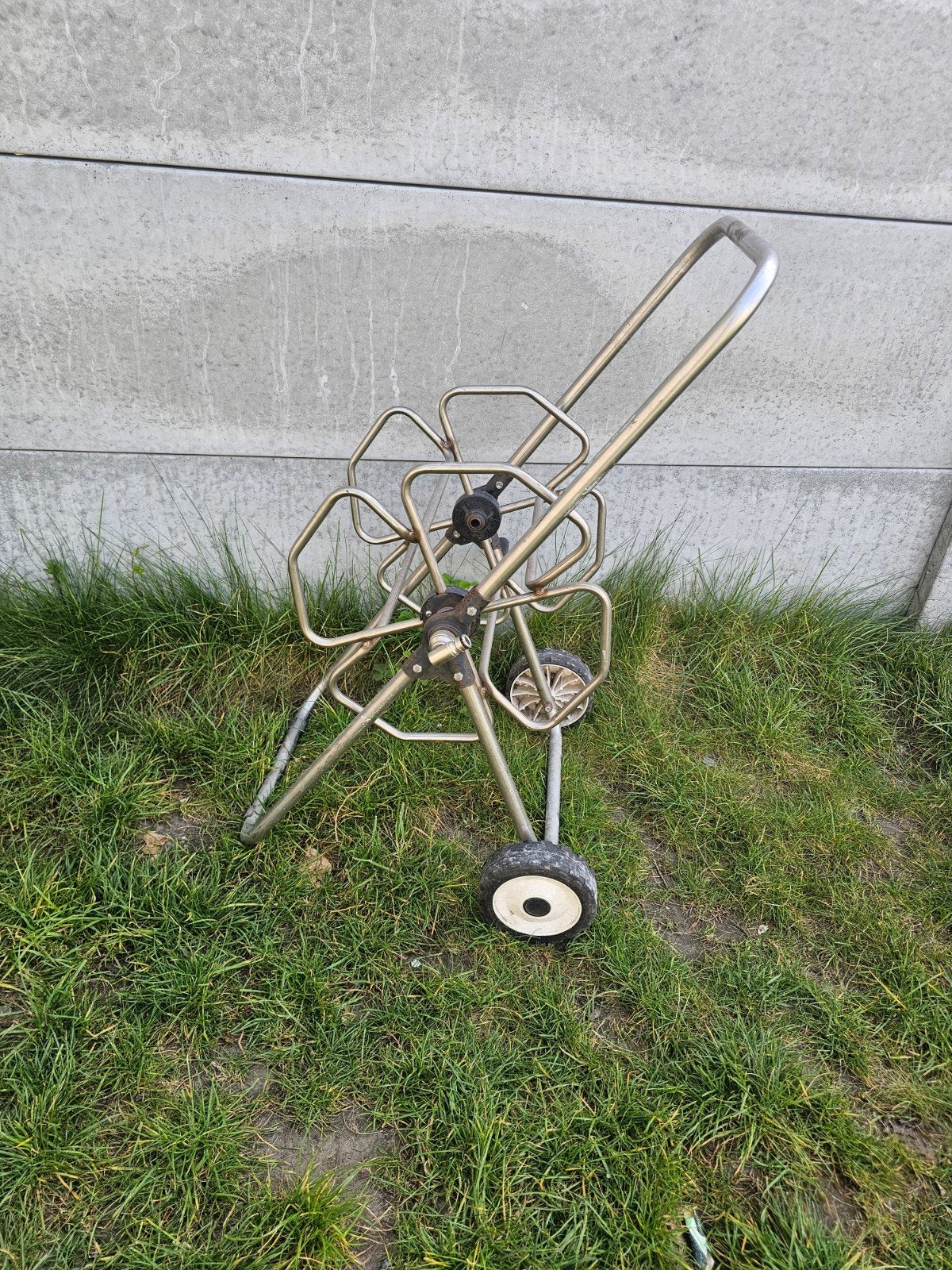 Inox haspelwagen, Ophalen