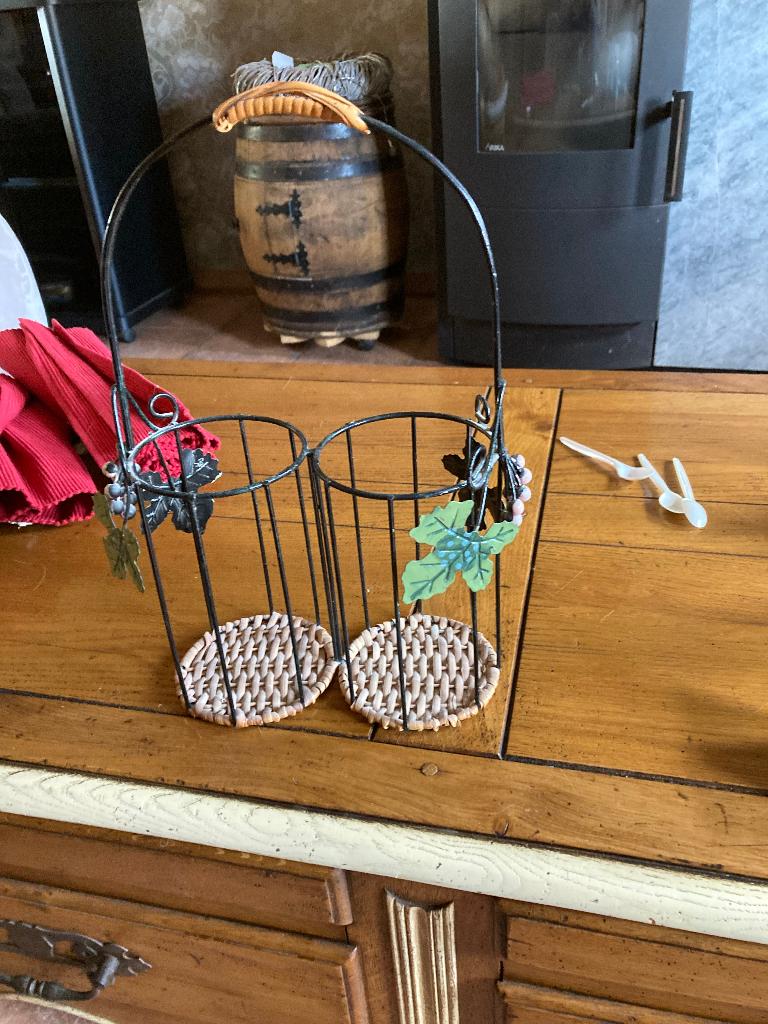 Porte bouteilles, Moins de 50 cm, Moins de 5 bouteilles, Enlèvement, Utilisé