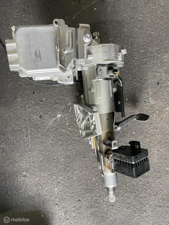 Stuurbekrachtigingspomp Renault Clio IV (12-'19) 6900004185, Auto-onderdelen, Besturing, Renault, Gebruikt, Ophalen of Verzenden