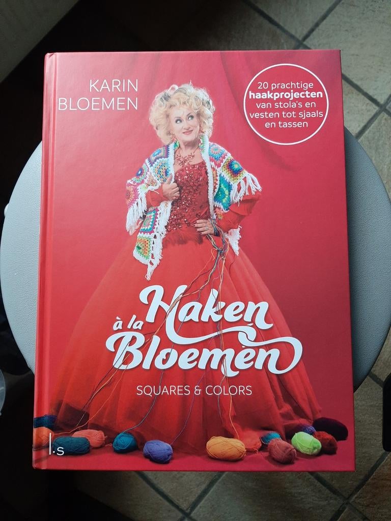 Haken a la bloemen, Boeken, Ophalen