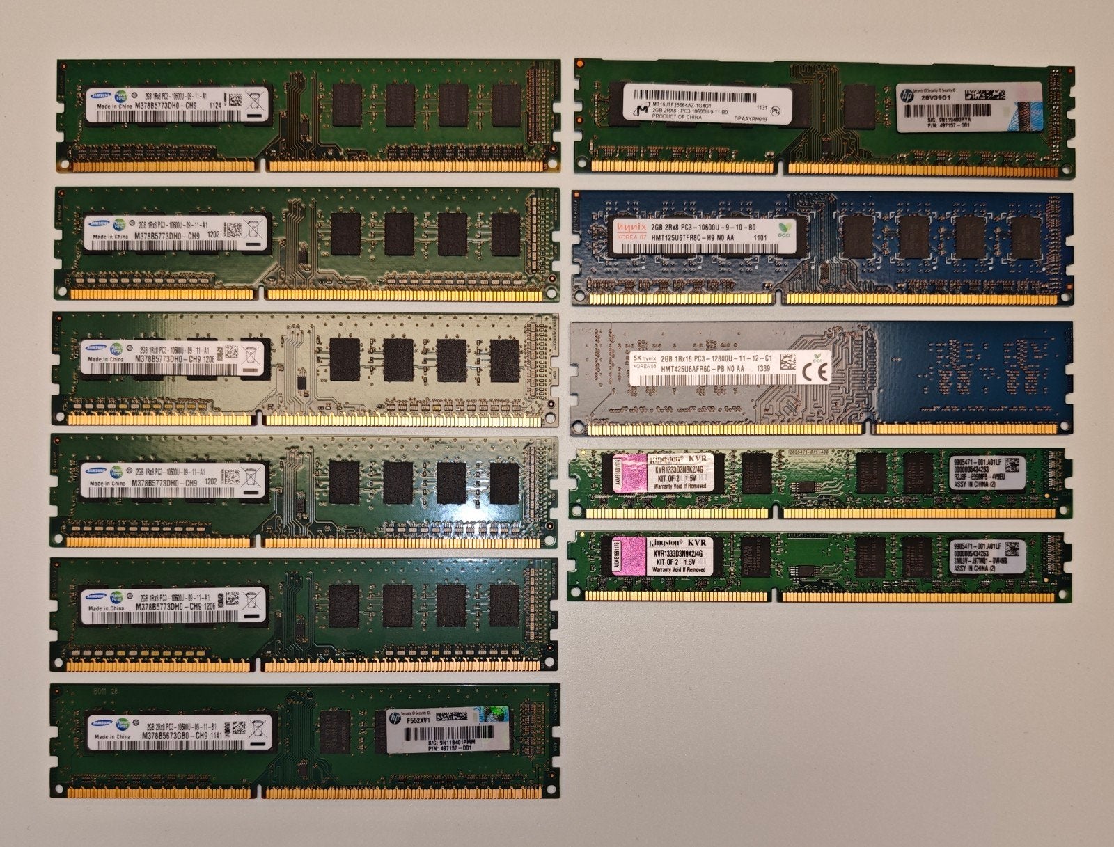 11x 2GB DDR3 desktop RAM geheugens, Computers en Software, RAM geheugen, Desktop, DDR3, Ophalen of Verzenden