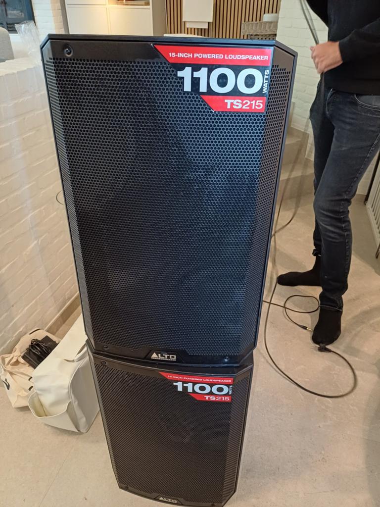 Alto TS 215 geluid boxen 2 x 15'', Ophalen