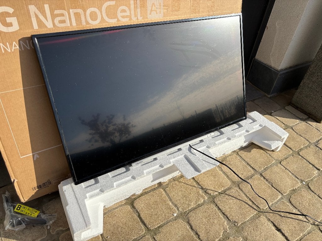 LCD TV 40", Ophalen, Toshiba, LCD, Zo goed als nieuw