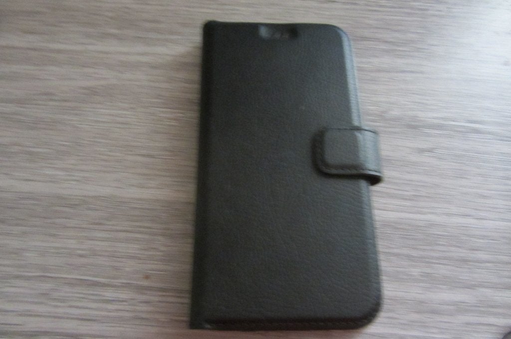 coque pour iPhone 13-14 en très bon état, Télécoms, Enlèvement ou Envoi, Comme neuf, Noir, IPhone 13