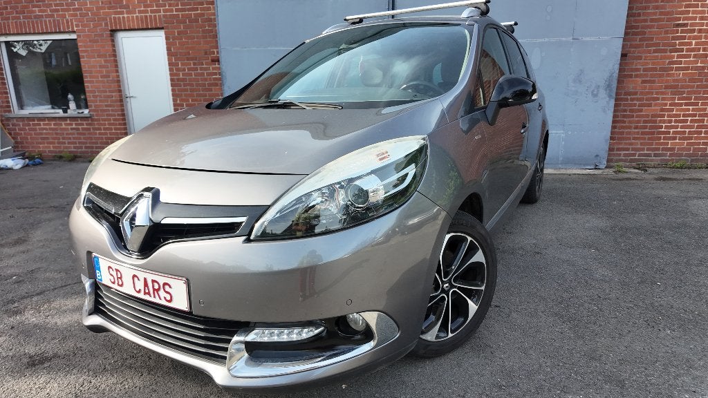 Renault Grand Scénic 7-zit | Bose Edition | Gekeurd, Auto's, Voorwielaandrijving, Monovolume, 4 cilinders, Leder en Stof