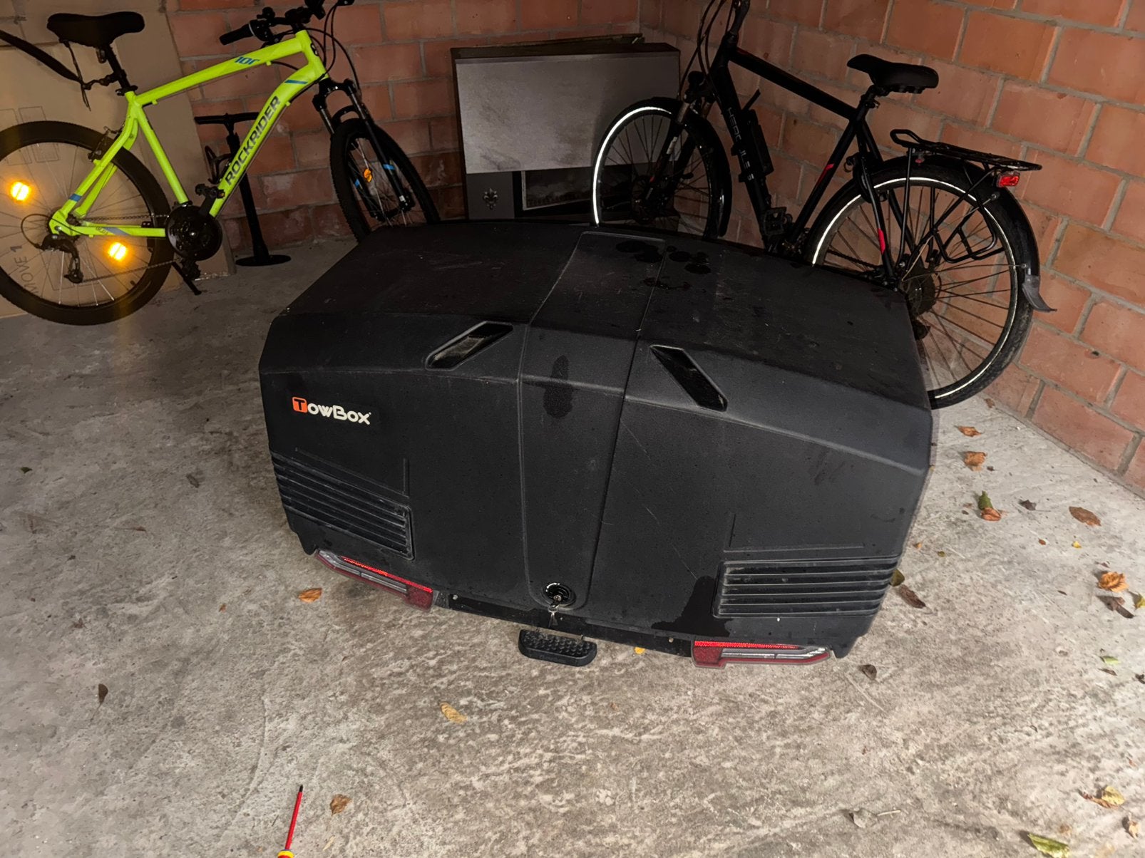 Trekhaakkoffer towbox v3, Ophalen, Gebruikt