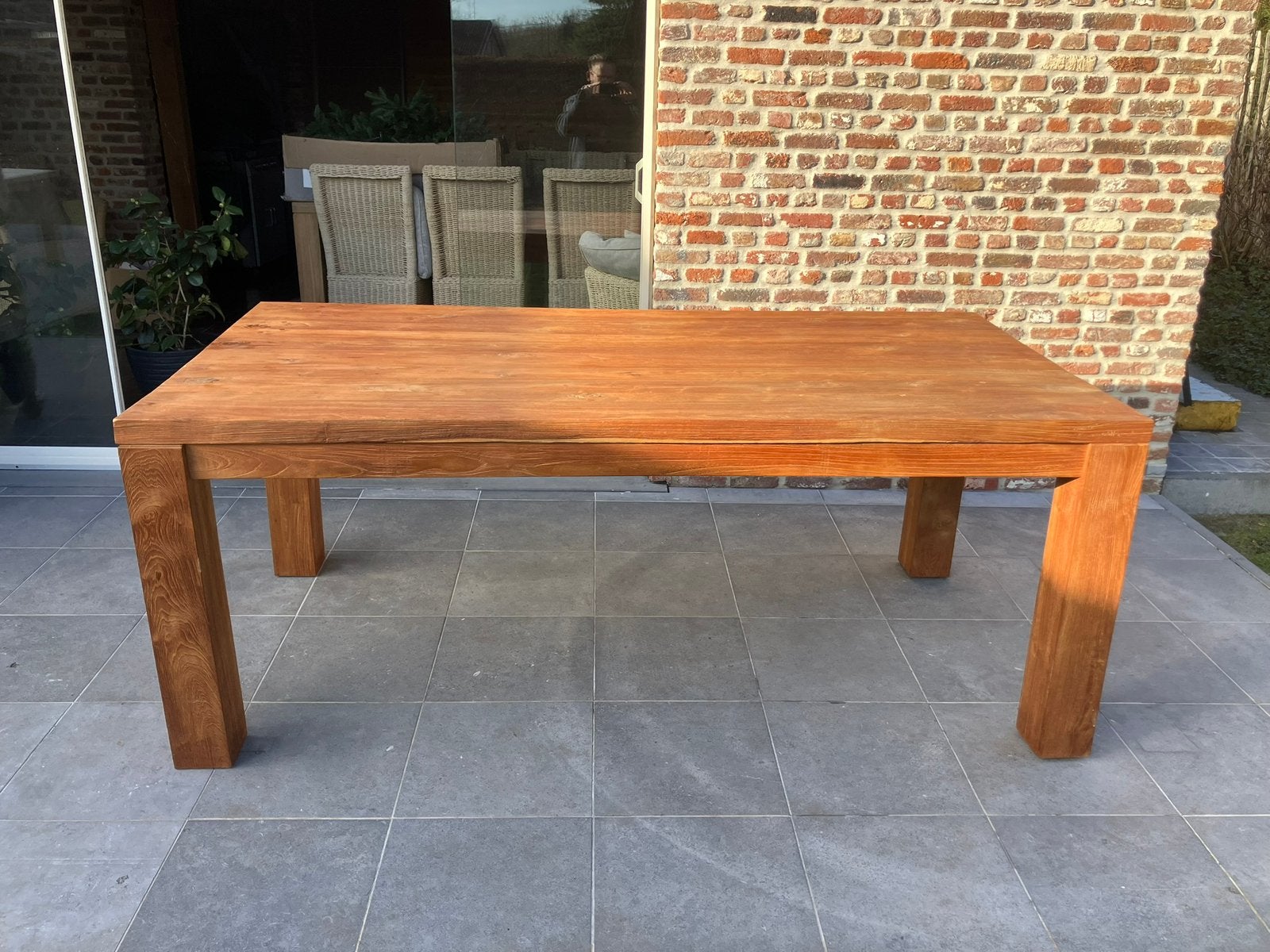 Teak zeer stevige tafel 200x100 cm, Tuin en Terras, Ophalen, Zo goed als nieuw