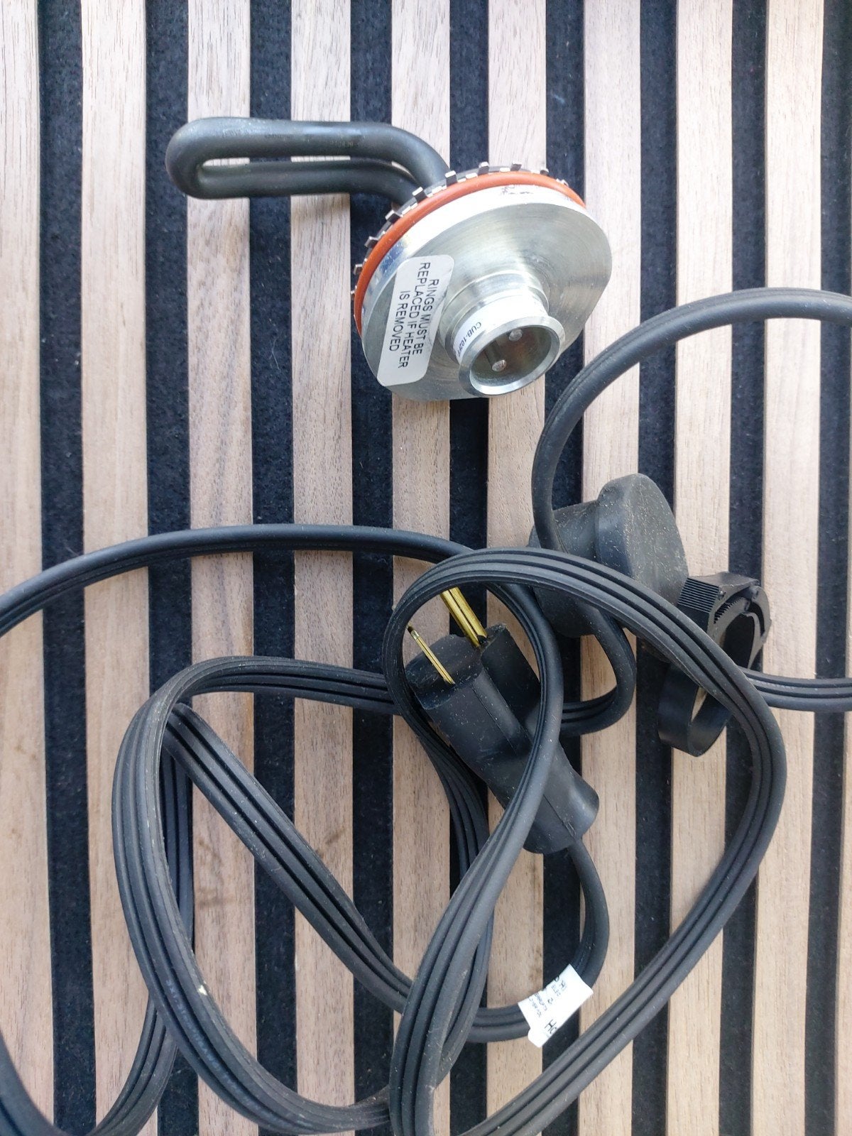 Chauffe-moteur HOTSTART CUB-102FP 240V 1000W nouveau, Enlèvement