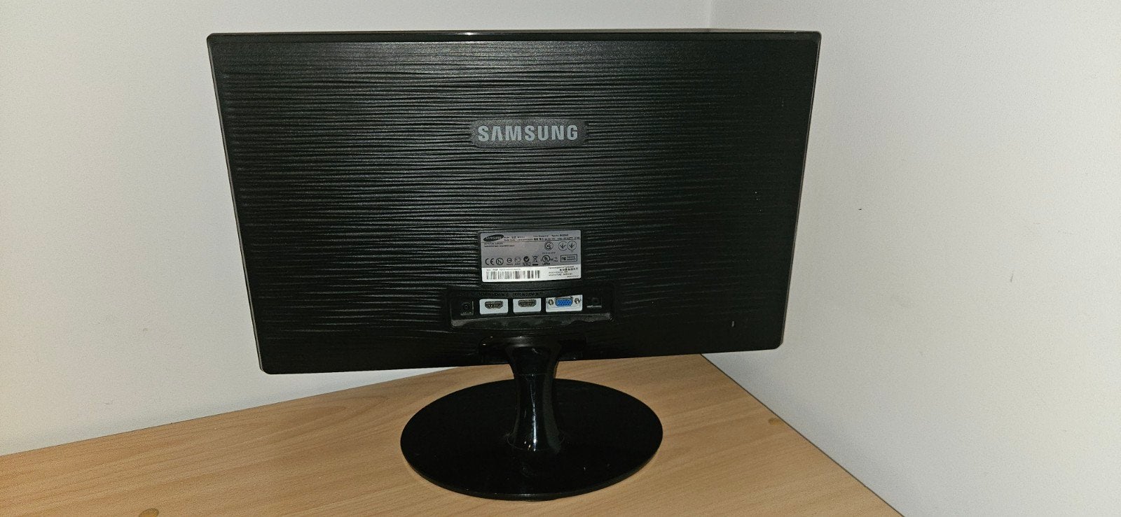 ecran 22 pouces samsung, Ophalen, HDMI, LED