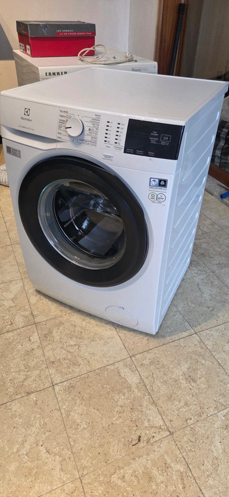 machine à laver comme neuve, Comme neuf, Chargeur frontal, Enlèvement, 95 cm ou plus
